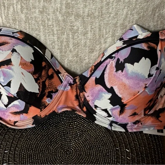Time and Tru Floral Underwire Bikini Top - Picture 6 of 15